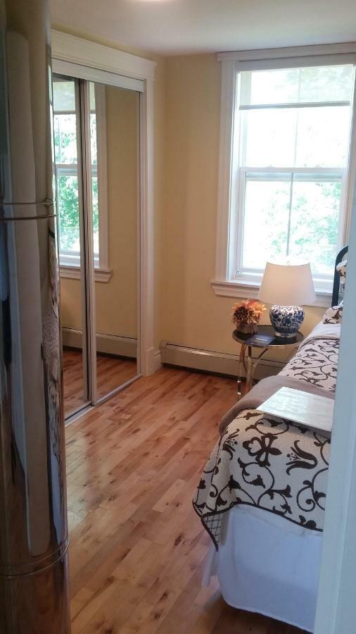 Sunbury Cove Winery Bed and Breakfast Miscouche Εξωτερικό φωτογραφία