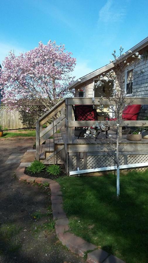 Sunbury Cove Winery Bed and Breakfast Miscouche Εξωτερικό φωτογραφία